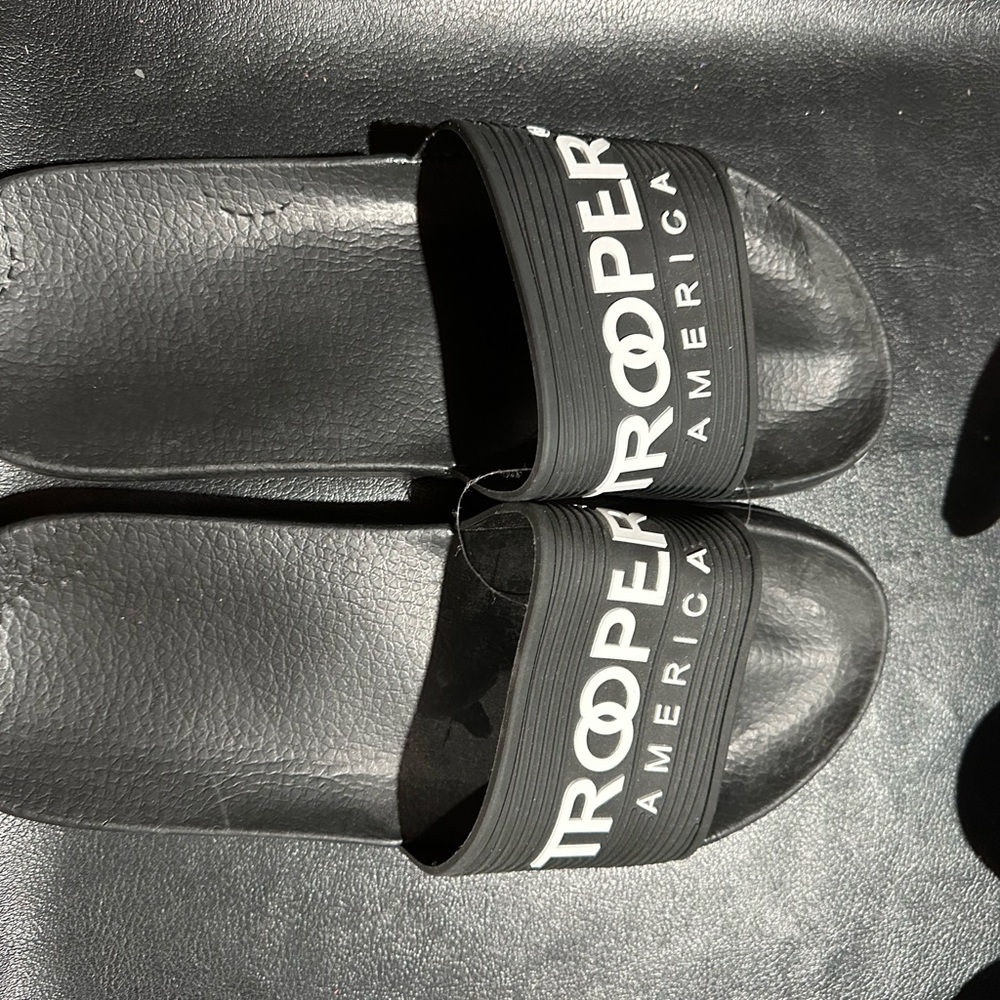 Men’s trooper America slides